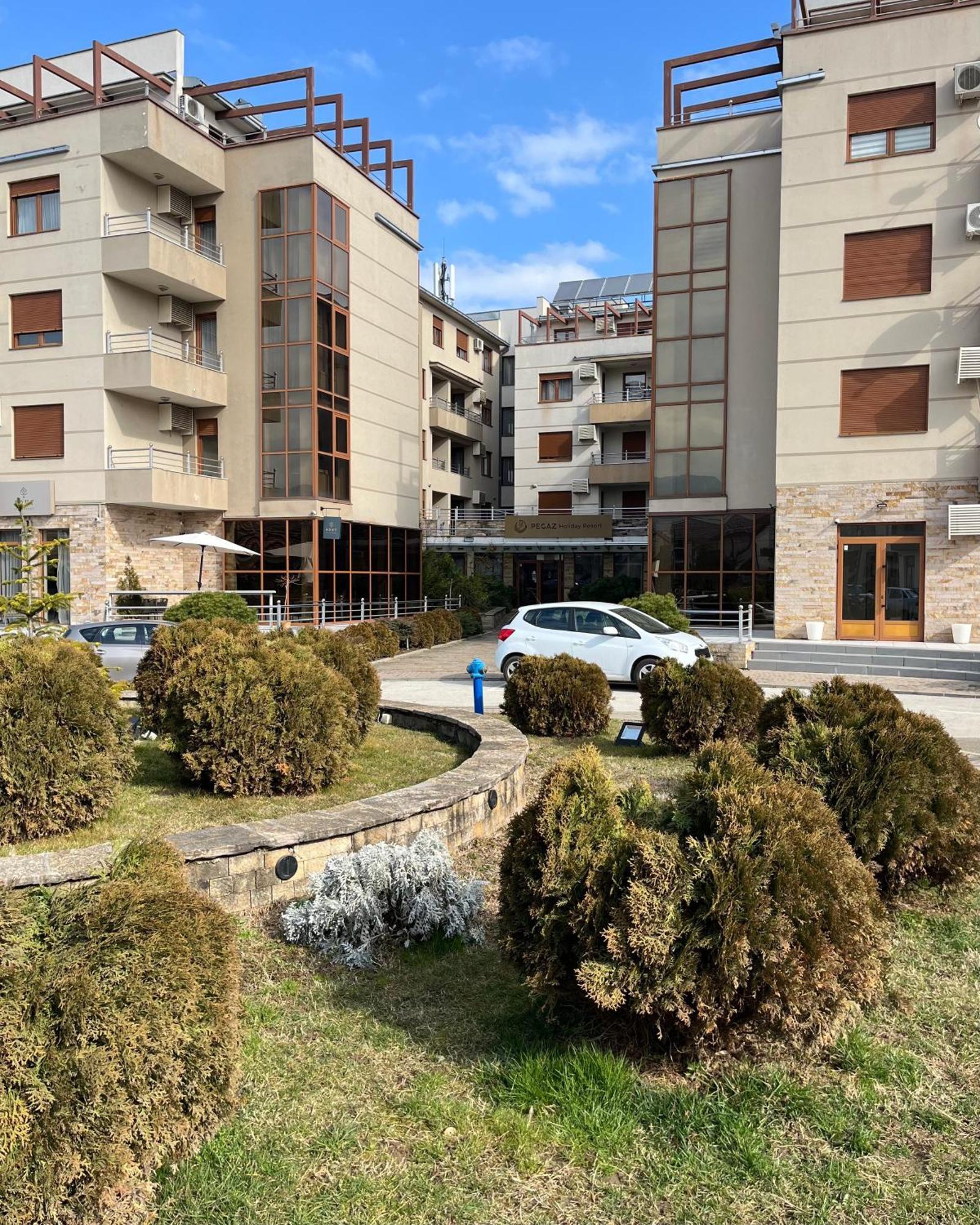 Apartamento Mila Vrnjačka Banja Exterior foto